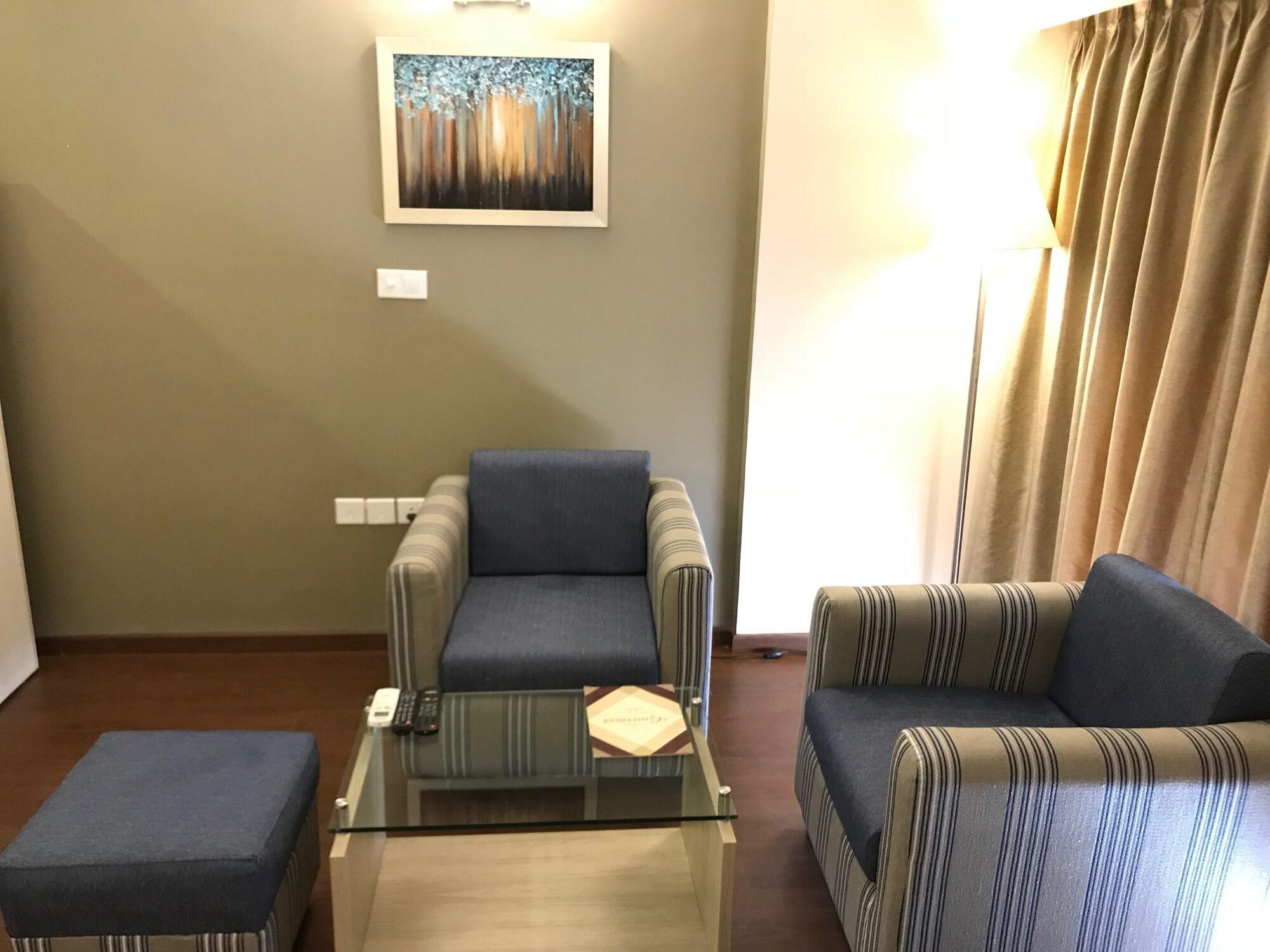 Starlit Suites Bangalore Kammasandra Eksteriør billede