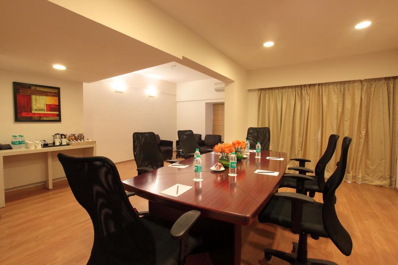 Starlit Suites Bangalore Kammasandra Eksteriør billede